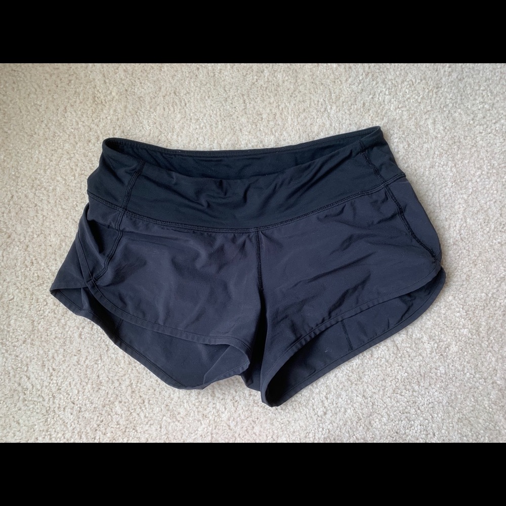 Lululemon Run Times Shorts size 6